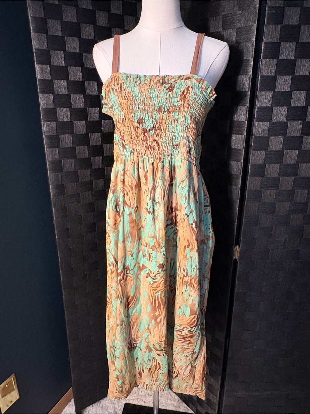 Mile Gabrielle Sleevless Baby Doll Smocked Midi Sundress Aqua & Tan